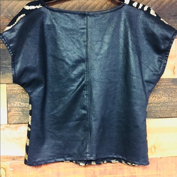 Deep ♈️ Vegan leather and sequins top💥 - Picture 3 of 6